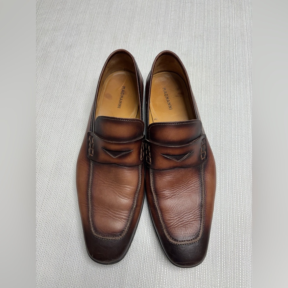 Magnanni Burnished Brown Leather Penny Loafers Size 10 M